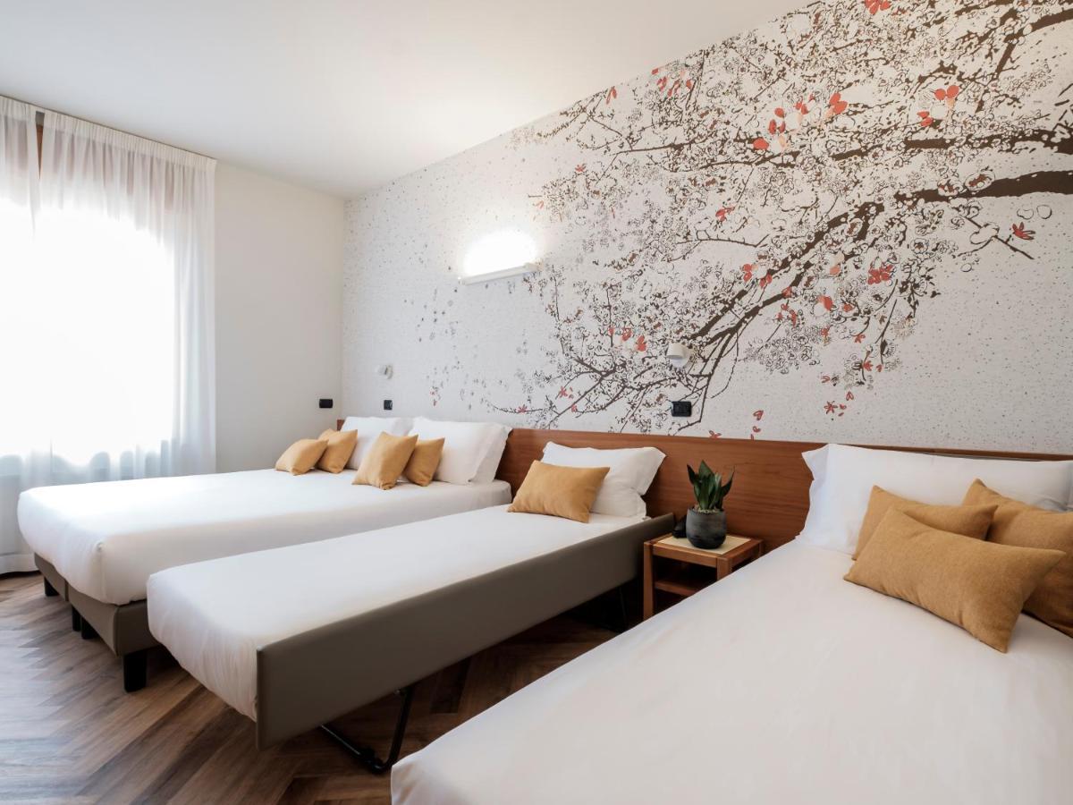 Hotel Lory Форли Экстерьер фото